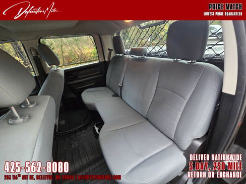 Used 2018 RAM 3500 Tradesman w/ Chrome Appearance Group image 25