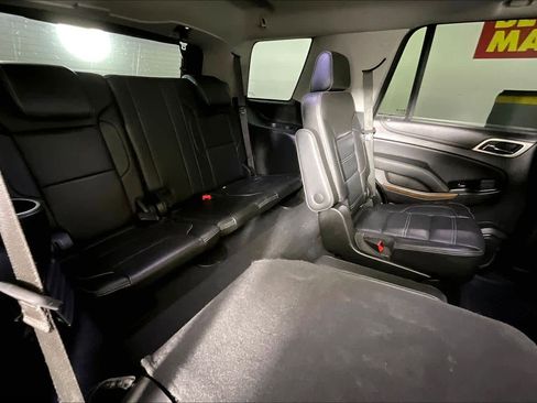 Used 2020 GMC Yukon Denali w/ Denali Premium Package image 19