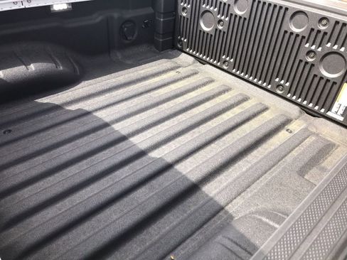 New 2026 Nissan Frontier SV image 22