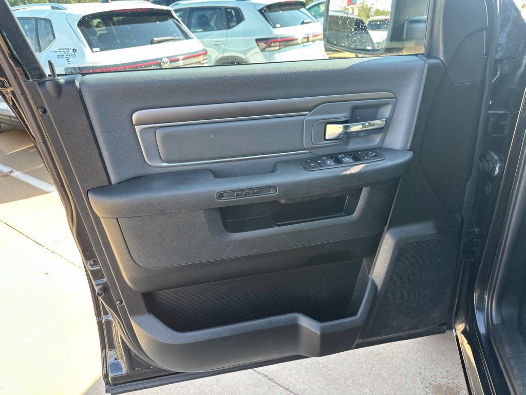 Used 2024 RAM 1500 Classic SLT AWD/4WD image 12