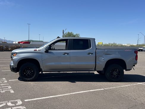 Used 2024 Chevrolet Silverado 1500 Custom Trail Boss AWD/4WD image 2
