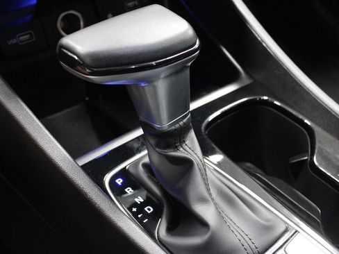Used 2024 Hyundai Santa Cruz Limited AWD/4WD image 32