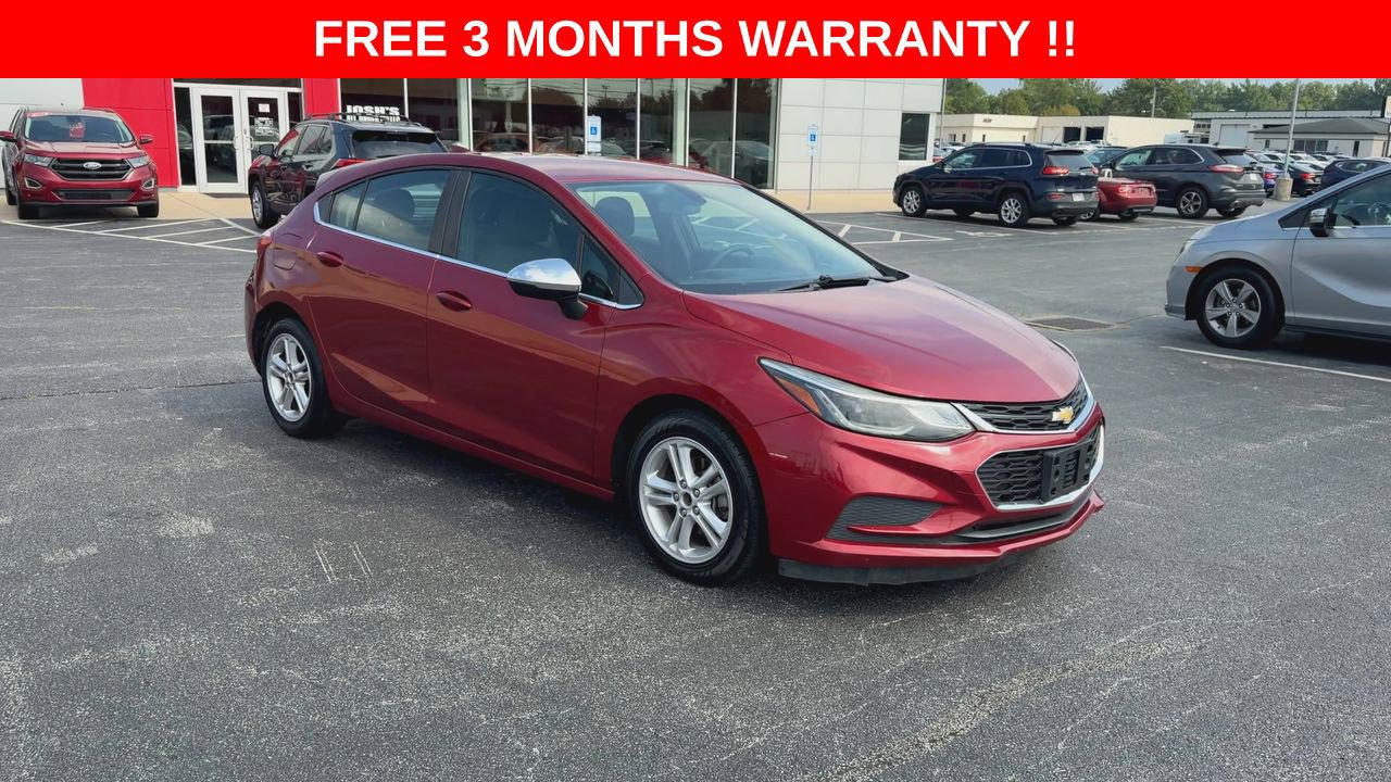 Used 2017 Chevrolet Cruze LT FWD image 2