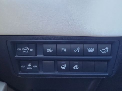 Used 2024 Toyota Tundra Capstone image 26