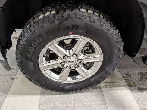 Used 2025 Ford F150 XLT w/ Equipment Group 301A Standard image 8