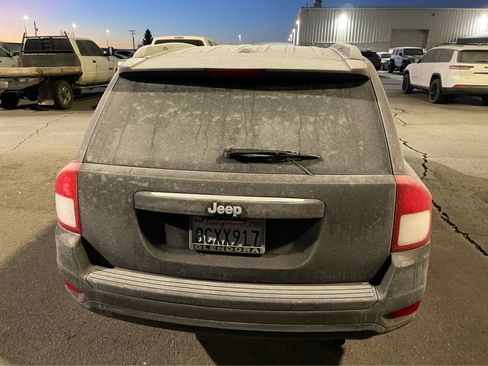 Used 2016 Jeep Compass Sport w/ Power Value Group image 5