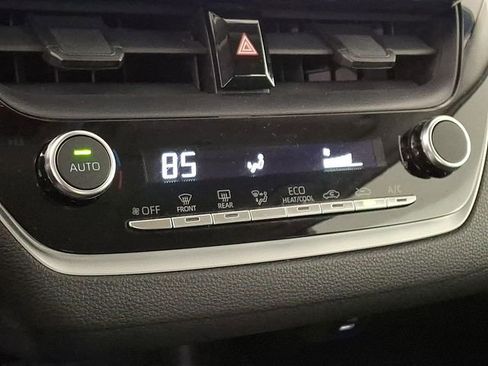 Used 2024 Toyota Corolla LE image 17