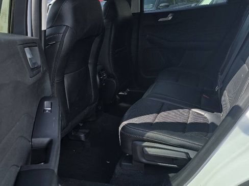 Used 2021 Ford Escape SEL AWD/4WD image 13