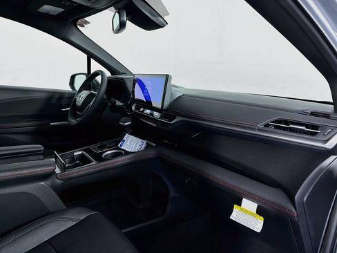 New 2026 Toyota Sienna XSE AWD/4WD image 30