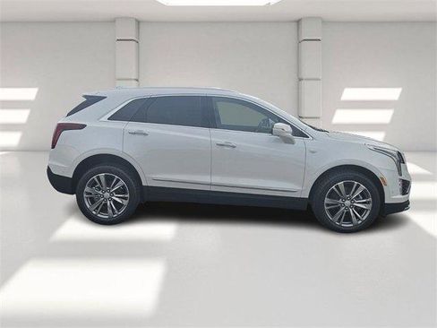 New 2025 Cadillac XT5 Premium Luxury w/ Technology Package image 6