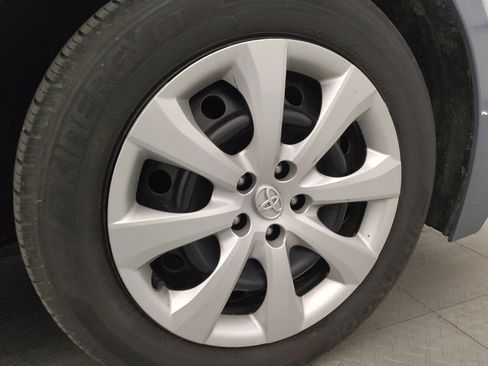 Used 2024 Toyota Corolla LE FWD image 31