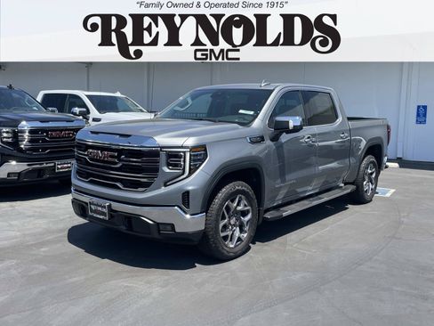 New 2026 GMC Sierra 1500 SLT w/ SLT Premium Package AWD/4WD image 1