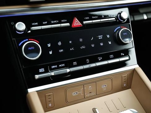 New 2026 Hyundai Santa Fe Limited image 17