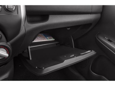 Used 2015 Nissan Versa Note SV FWD image 17