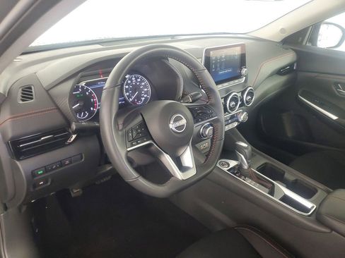 Used 2024 Nissan Sentra SR w/ Lighting Package image 11