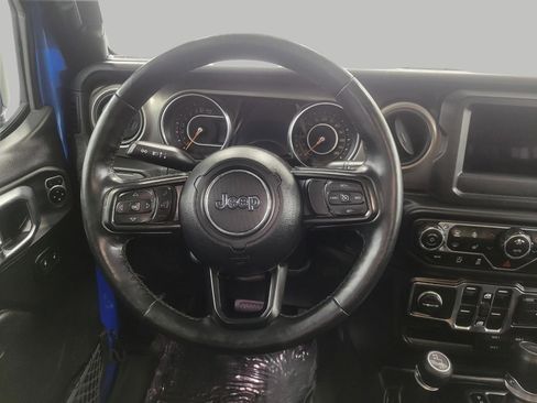 Used 2020 Jeep Gladiator Sport w/ Quick Order Package 24S image 6