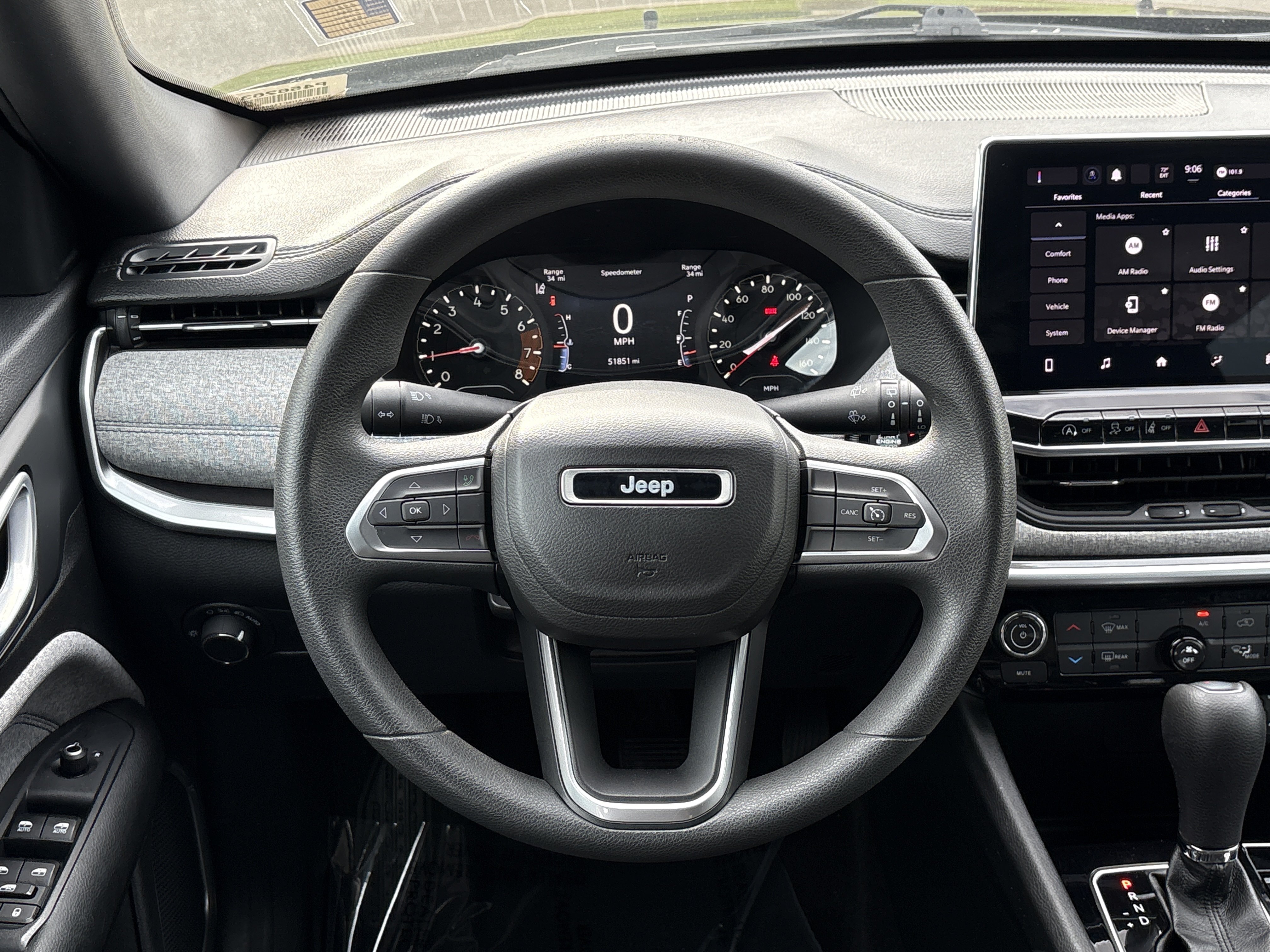 Used 2023 Jeep Compass Sport AWD/4WD image 21