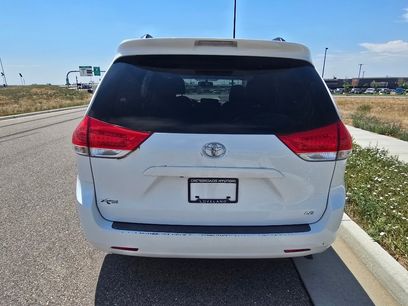 Used 2013 Toyota Sienna LE