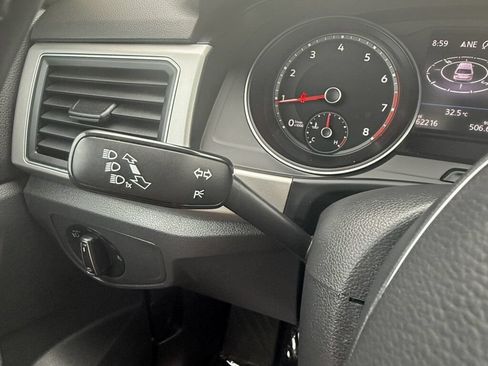 Used 2019 Volkswagen Atlas SE w/ Towing Package AWD/4WD image 27