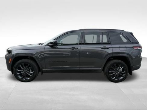 New 2026 Jeep Grand Cherokee Limited AWD/4WD image 4
