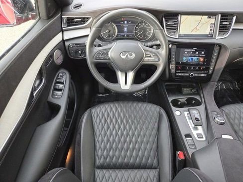 Used 2024 INFINITI QX50 Autograph image 4