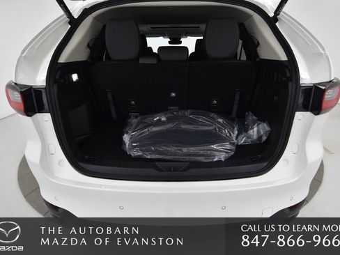 Certified 2025 MAZDA CX-90 3.3 Turbo w/ Preferred Package AWD/4WD image 32