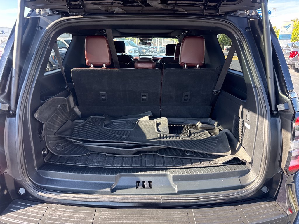Used 2023 Ford Expedition Max Limited AWD/4WD image 14