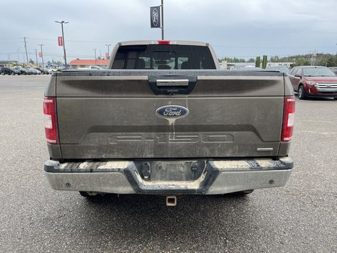 Used 2018 Ford F150 XLT w/ Equipment Group 302A Luxury AWD/4WD image 5