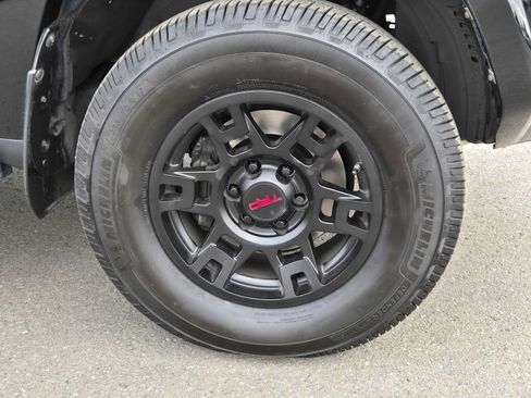 Used 2018 Toyota 4Runner TRD Pro AWD/4WD image 11