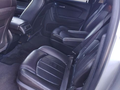 Used 2012 GMC Acadia Denali image 12