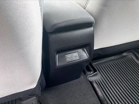 Used 2025 Toyota Corolla LE w/ LE Premium Package FWD image 28