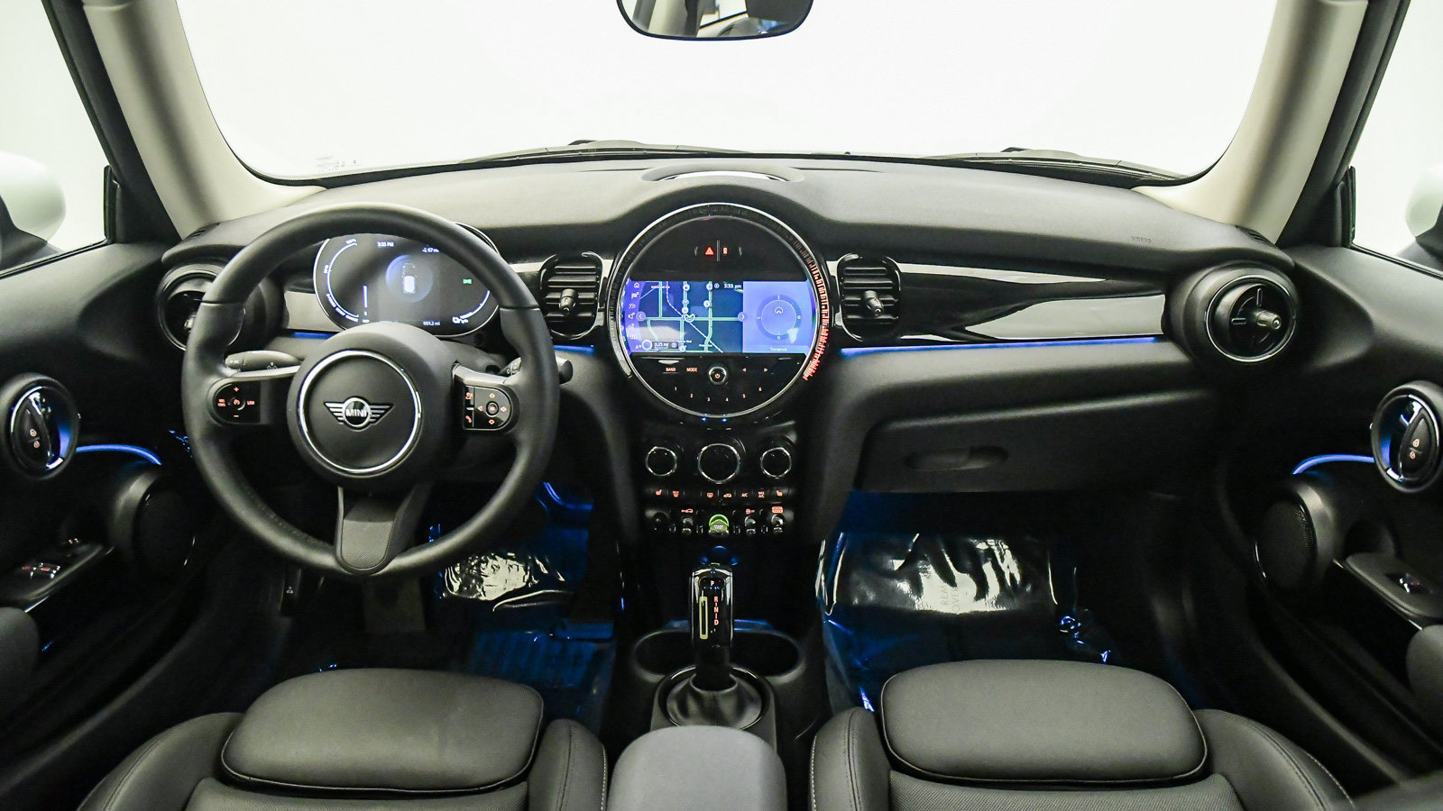 Used 2024 MINI Cooper SE FWD image 15