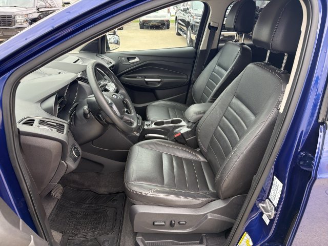 Used 2014 Ford Escape Titanium w/ Equipment Group 401A FWD image 14