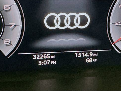 Used 2021 Audi Q3 2.0T Premium Plus w/ Premium Plus Package image 13