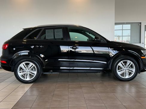 Used 2018 Audi Q3 2.0T Premium image 3