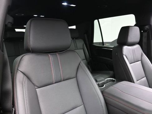 Used 2025 Chevrolet Tahoe RST w/ Comfort Package AWD/4WD image 29