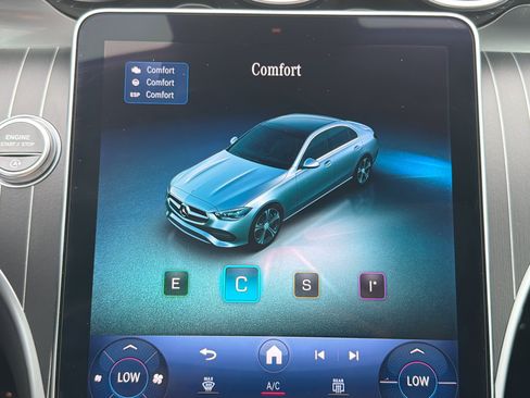 Used 2024 Mercedes-Benz C 300 Sedan image 30