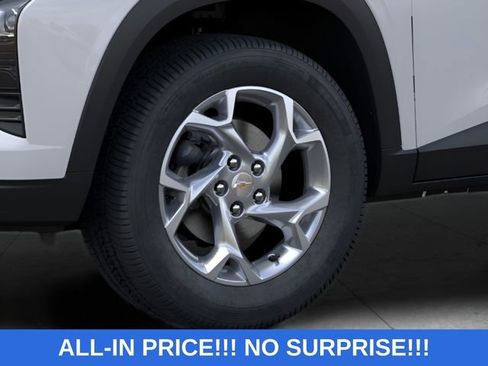 New 2026 Chevrolet Trax LS w/ LS Convenience Package FWD image 19