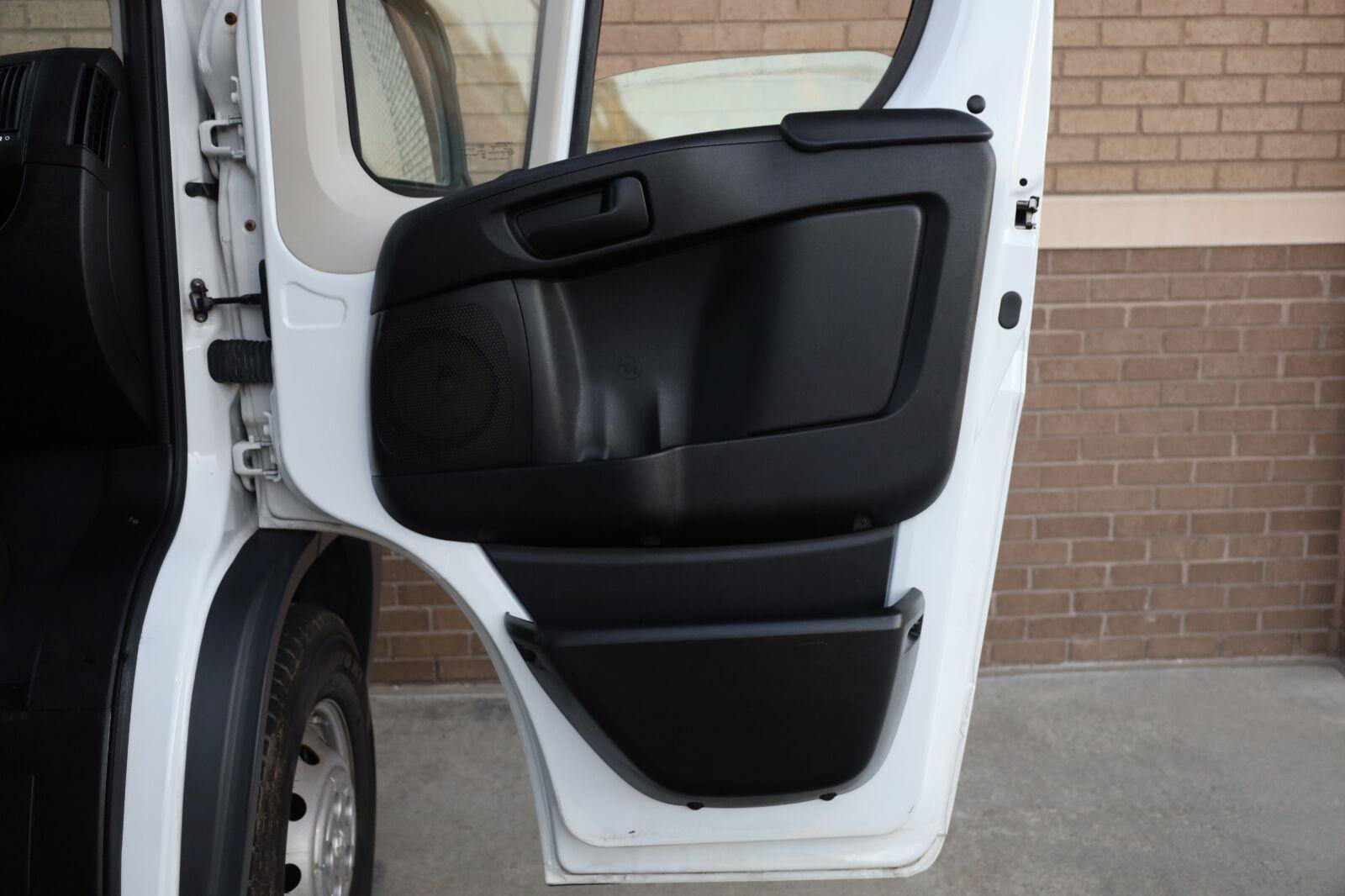 Used 2016 RAM ProMaster 2500 w/ Mopar Trailer Tow Group FWD image 20