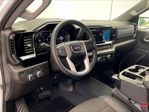 Used 2025 GMC Sierra 1500 Elevation AWD/4WD image 14