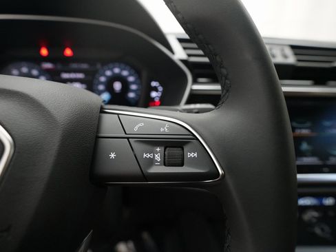 New 2025 Audi Q3 2.0T Premium Plus w/ Premium Plus Package image 19