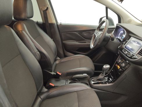 Used 2018 Buick Encore Preferred FWD image 21
