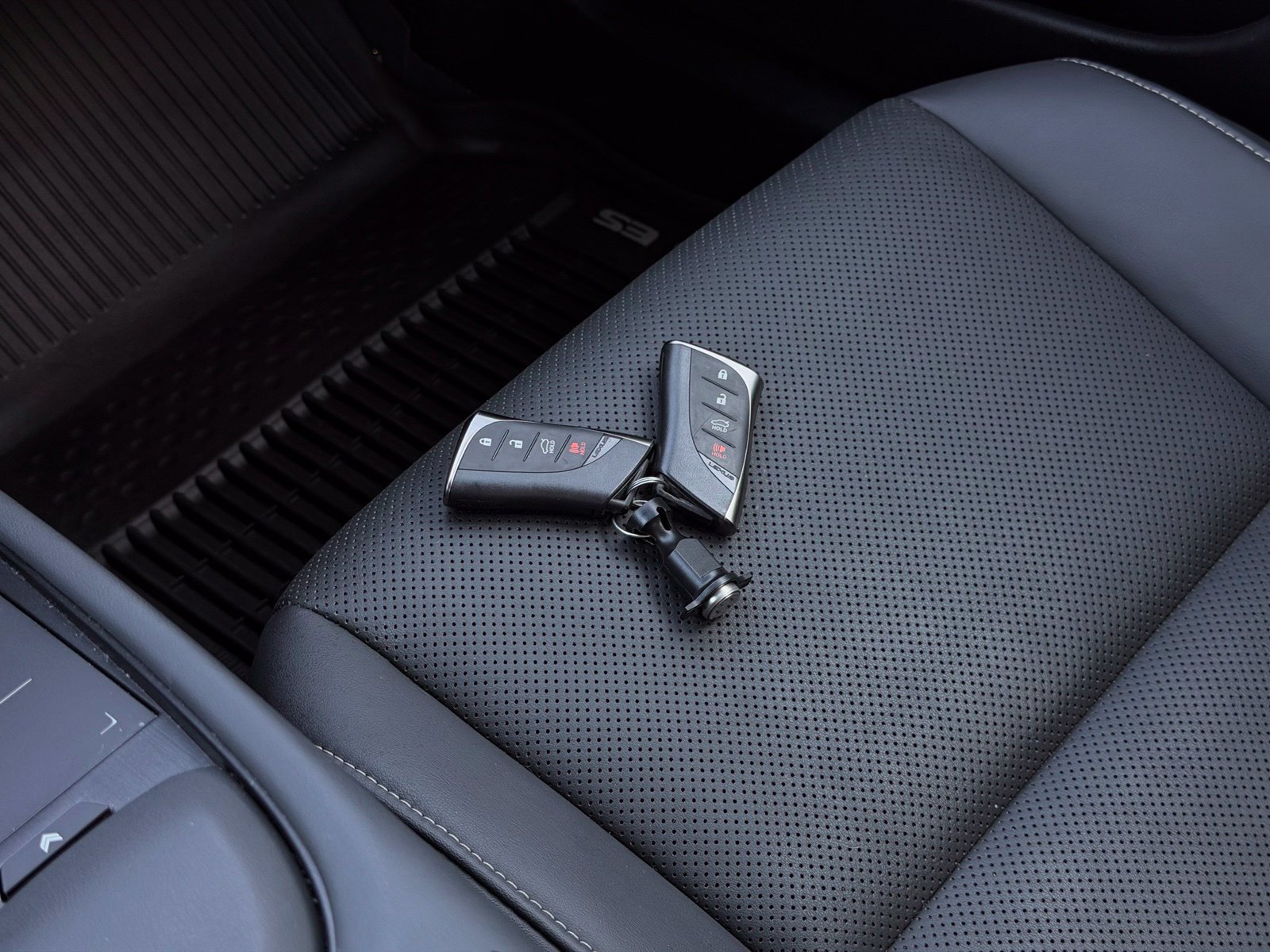 Used 2022 Lexus ES 300h w/ Premium Package FWD image 46
