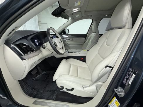 Used 2023 Volvo XC90 T8 Ultimate w/ Protection Package Premier AWD/4WD image 12