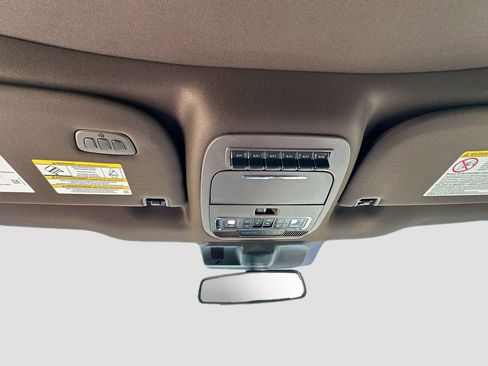 New 2026 Ford F350 4x4 Crew Cab DRW Super Duty image 22