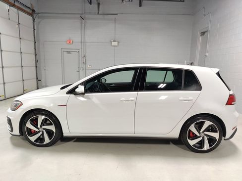 Used 2019 Volkswagen GTI SE w/ SE Experience Package image 16