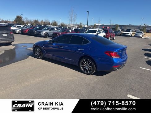 Used 2019 Genesis G70 3.3T Advanced image 9