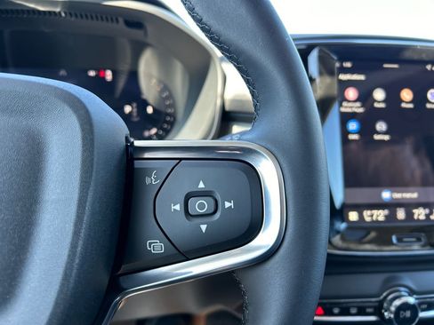 New 2026 Volvo XC40 B5 Core w/ Climate Package image 13