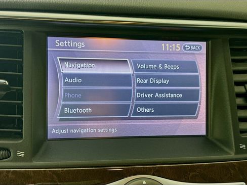 Used 2017 INFINITI QX80 2WD w/ Driver Assistance Package image 17