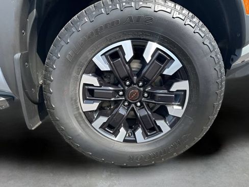 Used 2023 Nissan Frontier PRO-4X w/ Pro Convenience Package AWD/4WD image 42